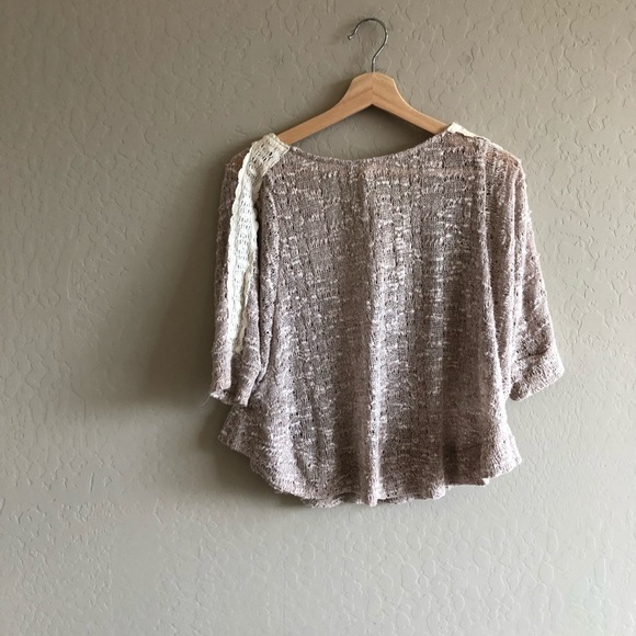ANTHROPOLOGIE Lace Applique Pullover - Picture 4 of 6